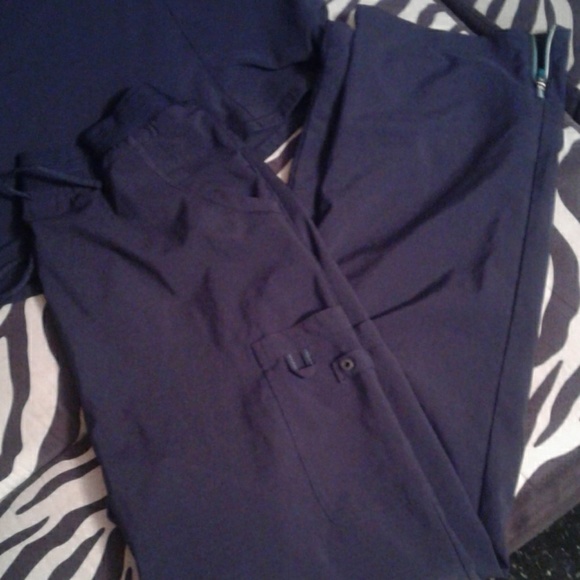 Urbane scrubs worn once - Picture 4 of 6